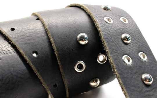 Black Leather Guitar Strap With Western Style Round Star Pattern Conch -  Rusty Knuckles