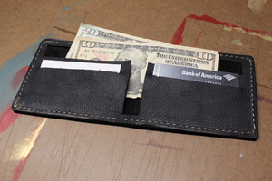 Men's Black Leather Wallet| Billfold and Bi-fold